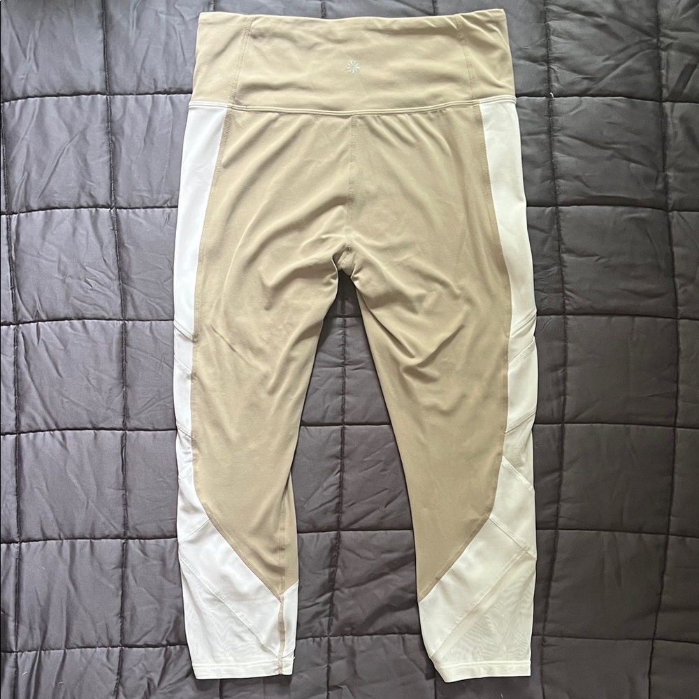 Athleta M Exhale Mesh Capri Leggings 
Quail Beige White Colorblock Mesh Cropped